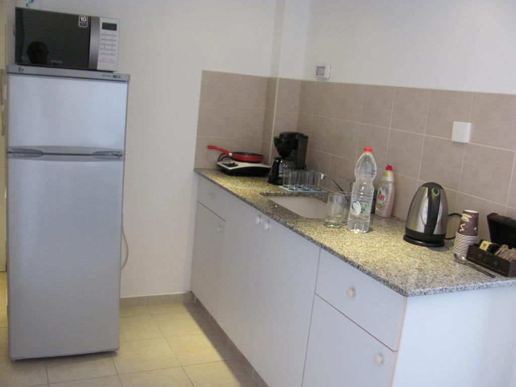 Tiberias Apartment Quarto foto